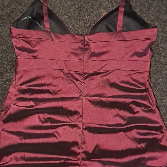 XSCAPE By Joanne Chan Maxi Cocktail / Bridesmaid Dress 16W - Picture 3 of 6